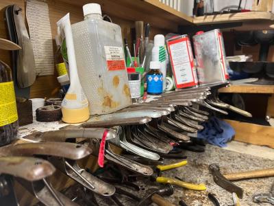 Schuhmacherei Steffisburg Edi Geissler - Vêtements de seconde main à Berne