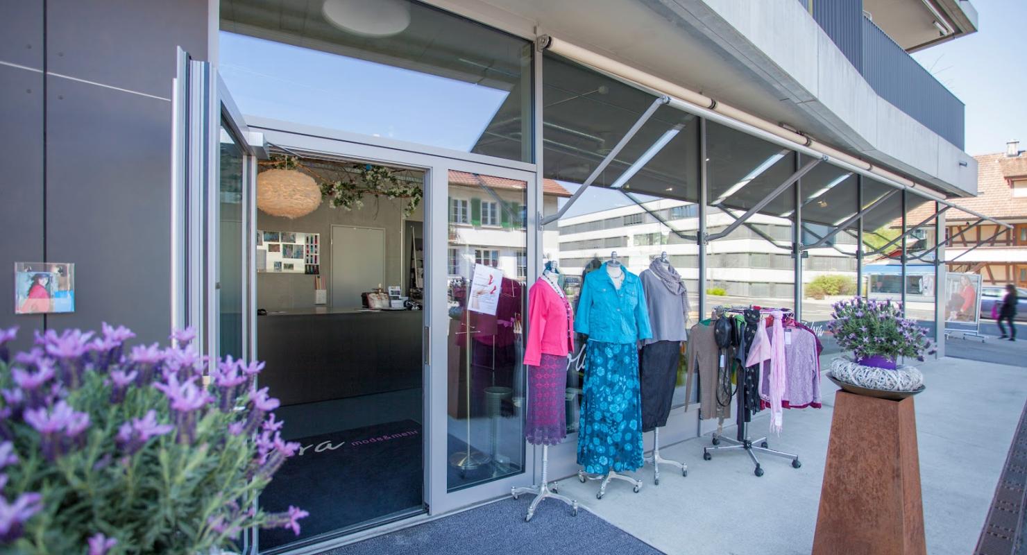 Tela Nobile GmbH - Moda upcycled in Berna