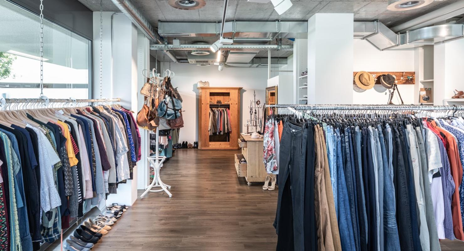 Chnopf Kinderkleiderbörse - Second-Hand-Kleidung in Aargau