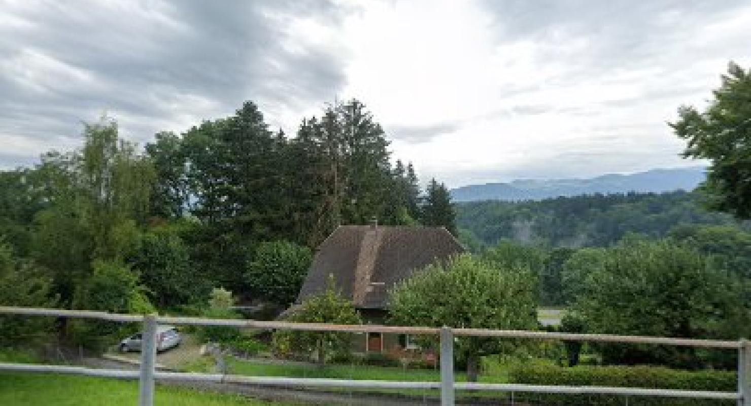 Mrs. Therese Haag Schneiderei - Upcycled Fashion in Bern