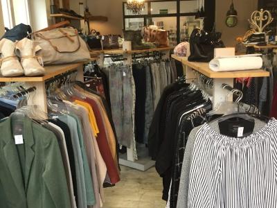 hARMony ursula arm, second hand, boutique, cafe - Second-hand Clothing in Bern