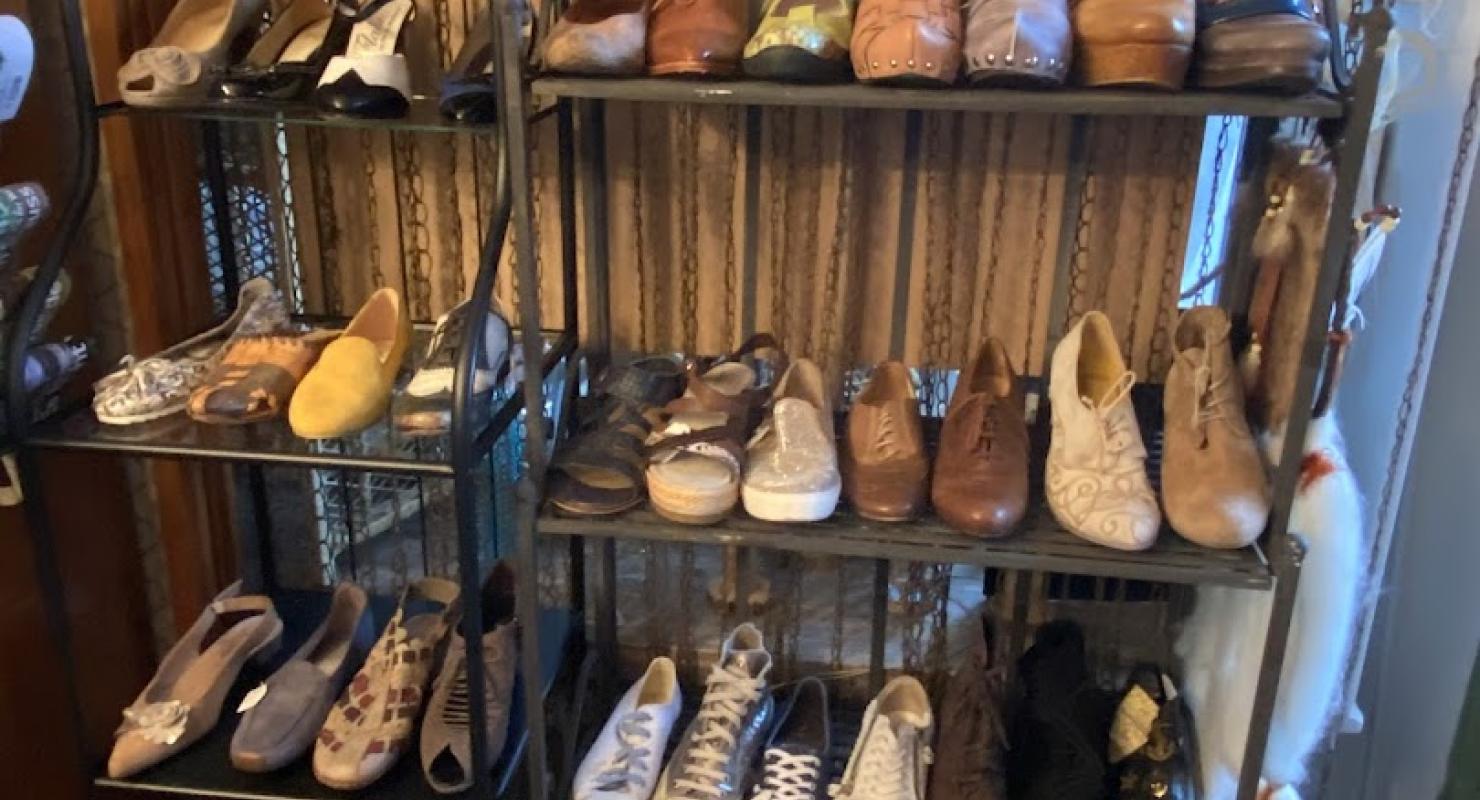 Karin‘s Vintage Atelier GmbH - Second-Hand-Kleidung in Bern