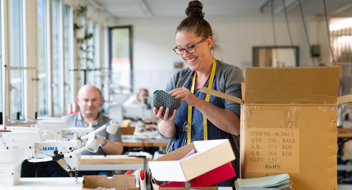 Näherei Werkstatt TRINAMO AG - Réparation & retouche in Argovie