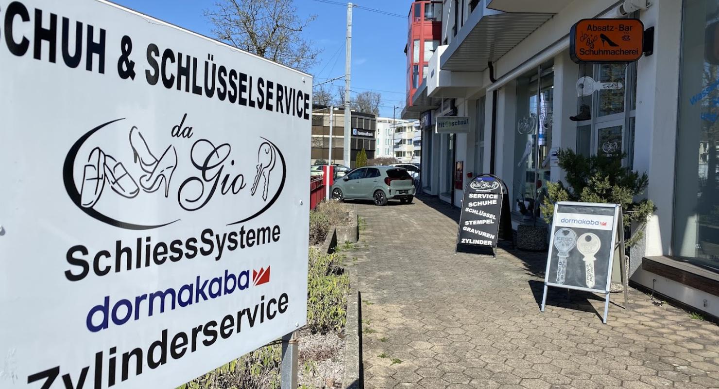Schuh & Schlüsselservice da Gio, Berikon - Vêtements de seconde main in Argovie