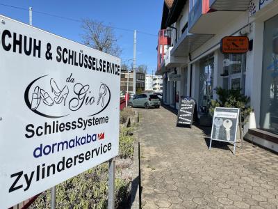 Schuh & Schlüsselservice da Gio, Berikon - Second-hand Clothing in Aargau