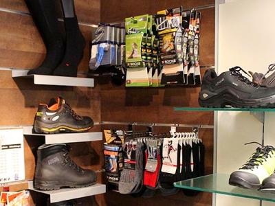 Wiedmer Schuhe und Orthopädie GmbH - Second-hand Clothing in Bern