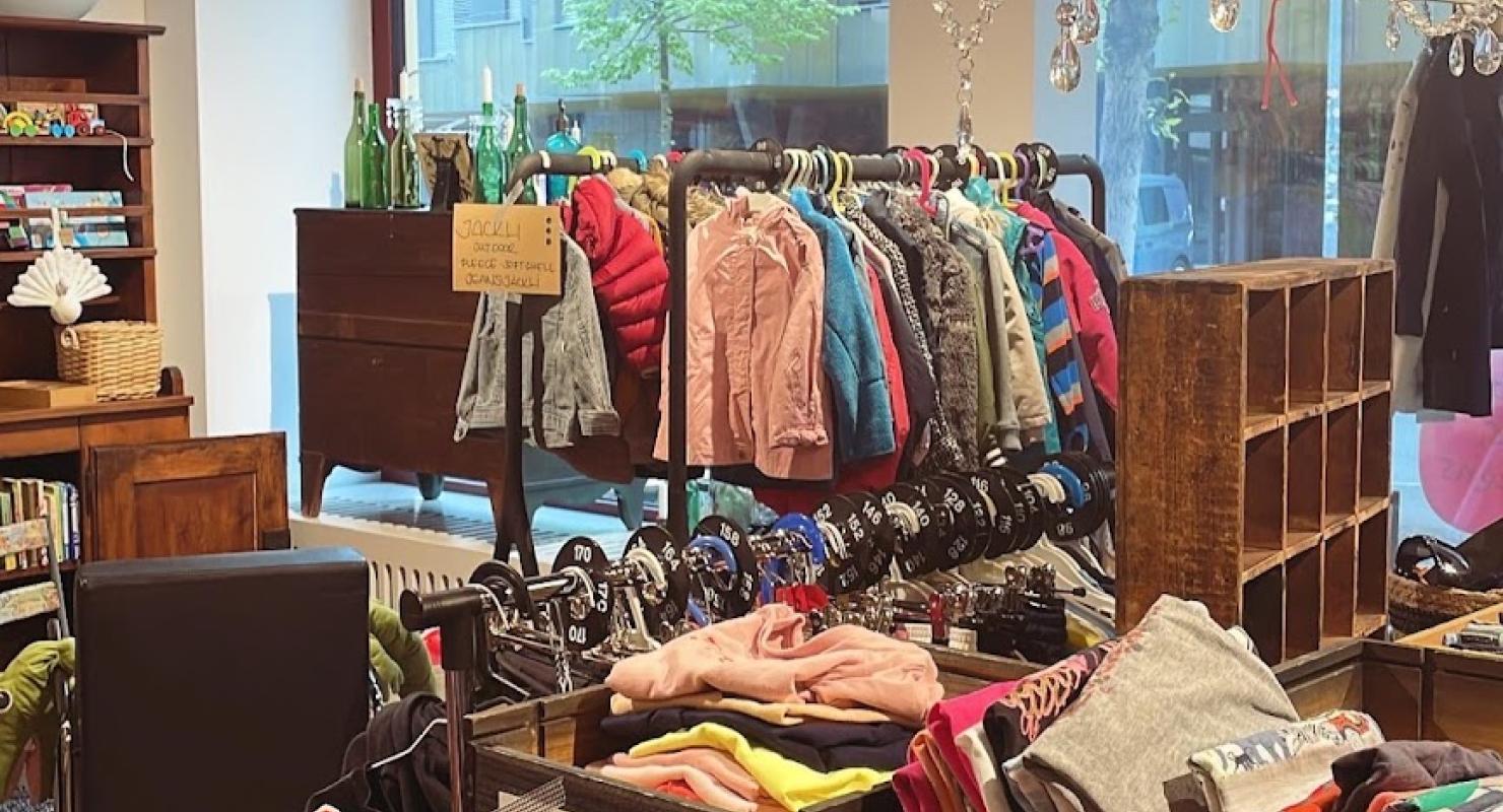 Pepino Thun - Vêtements de seconde main in Berne