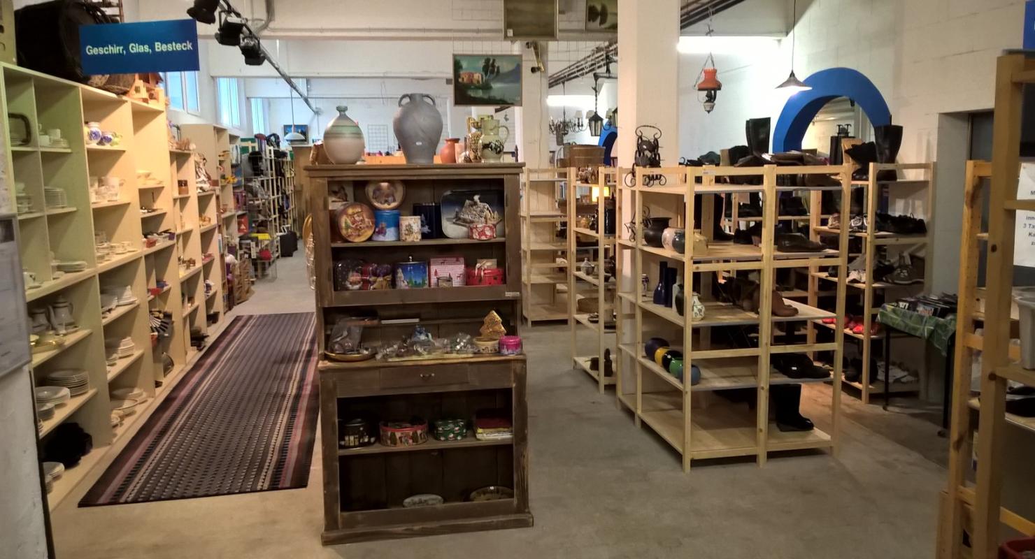 HIOB Brockenstube Secondhand - Second-hand Clothing in Bern