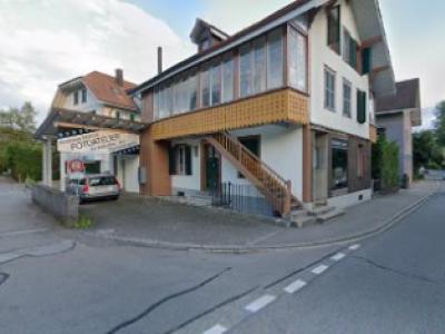 GLOW up your Style - Upcycled Fashion in Bern