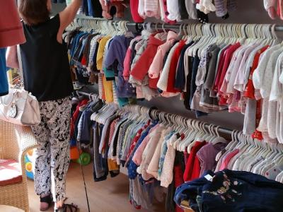 KINDERKLEIDERBÖRSE FRÖSCHLI - Second-Hand-Kleidung in Bern