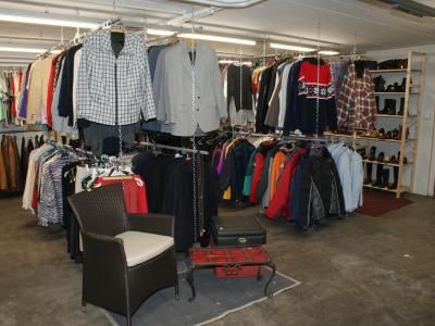 HIOB Grossbrockenstube Secondhand - Second-hand Clothing in Bern