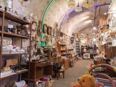 s'Lädeli und s'Grotto - Second-hand Clothing in Bern