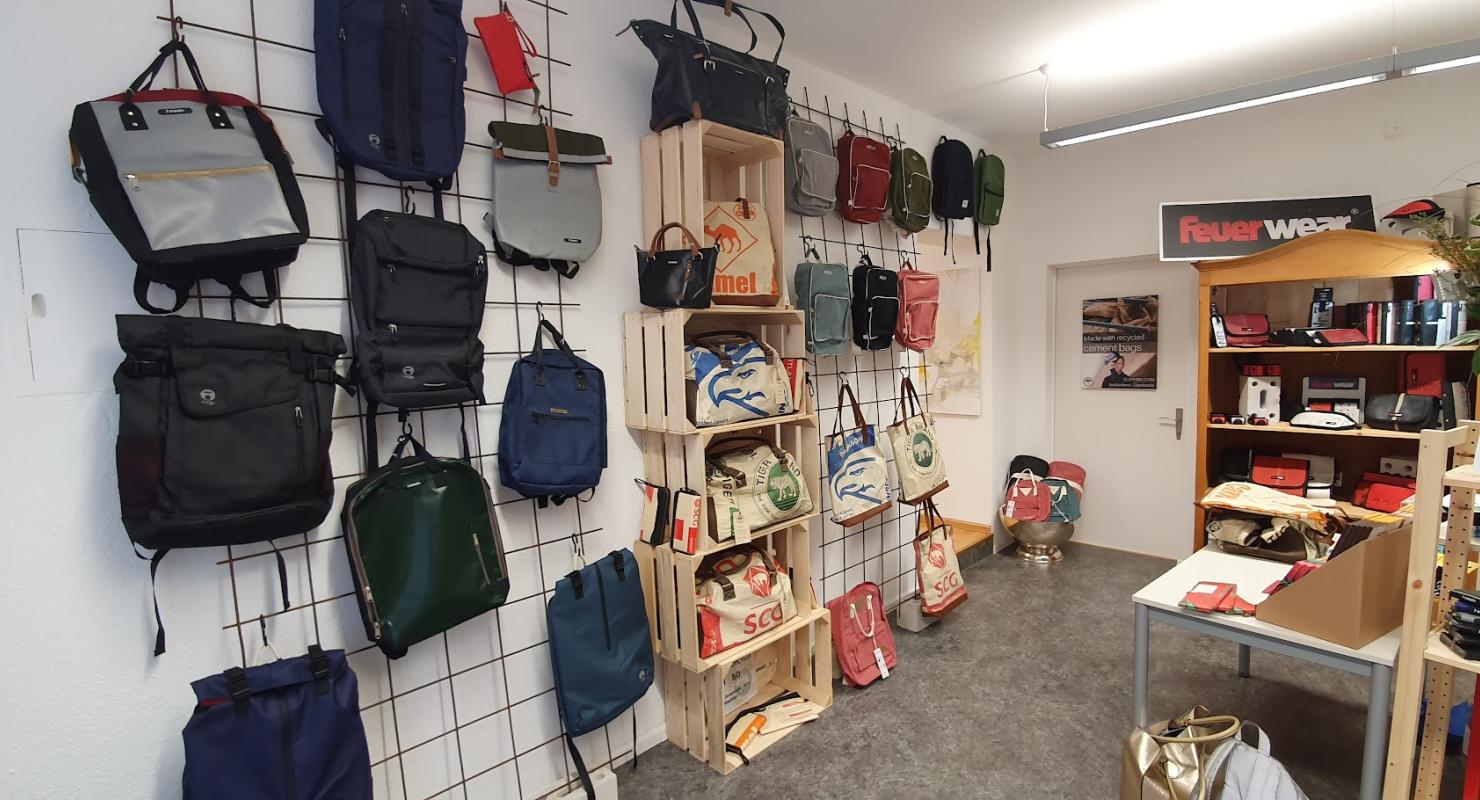 Zweiblatt Concept Store - Second-hand Clothing in Aargau