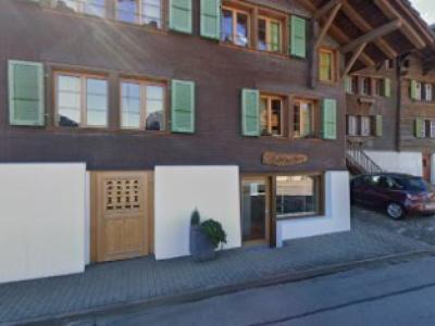 Schuhreparaturen - Second-hand Clothing in Bern