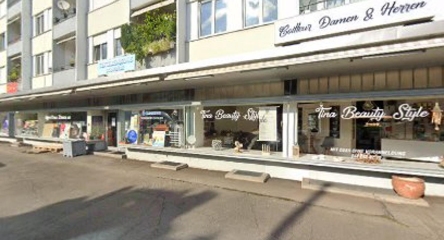 Cem Ayas - Moda upcycled in Zurigo