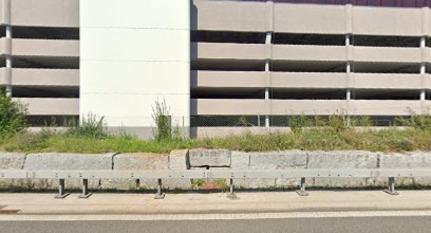 Sandro - Globus Zurich Glattenzentrum - Abbigliamento di seconda mano in Zurigo