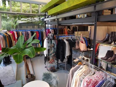 Jiki, Schneiderei, Secondhand, Textilreinigung / Chemische Reinigung - Upcycled Fashion in Zurich