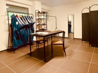 Jeans Lab - Upcycled Fashion in Zurich