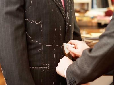 Raj Mirpuri Bespoke Tailors - Maßschneiderei für Anzüge und Hemden - Moda upcycled a Zurigo