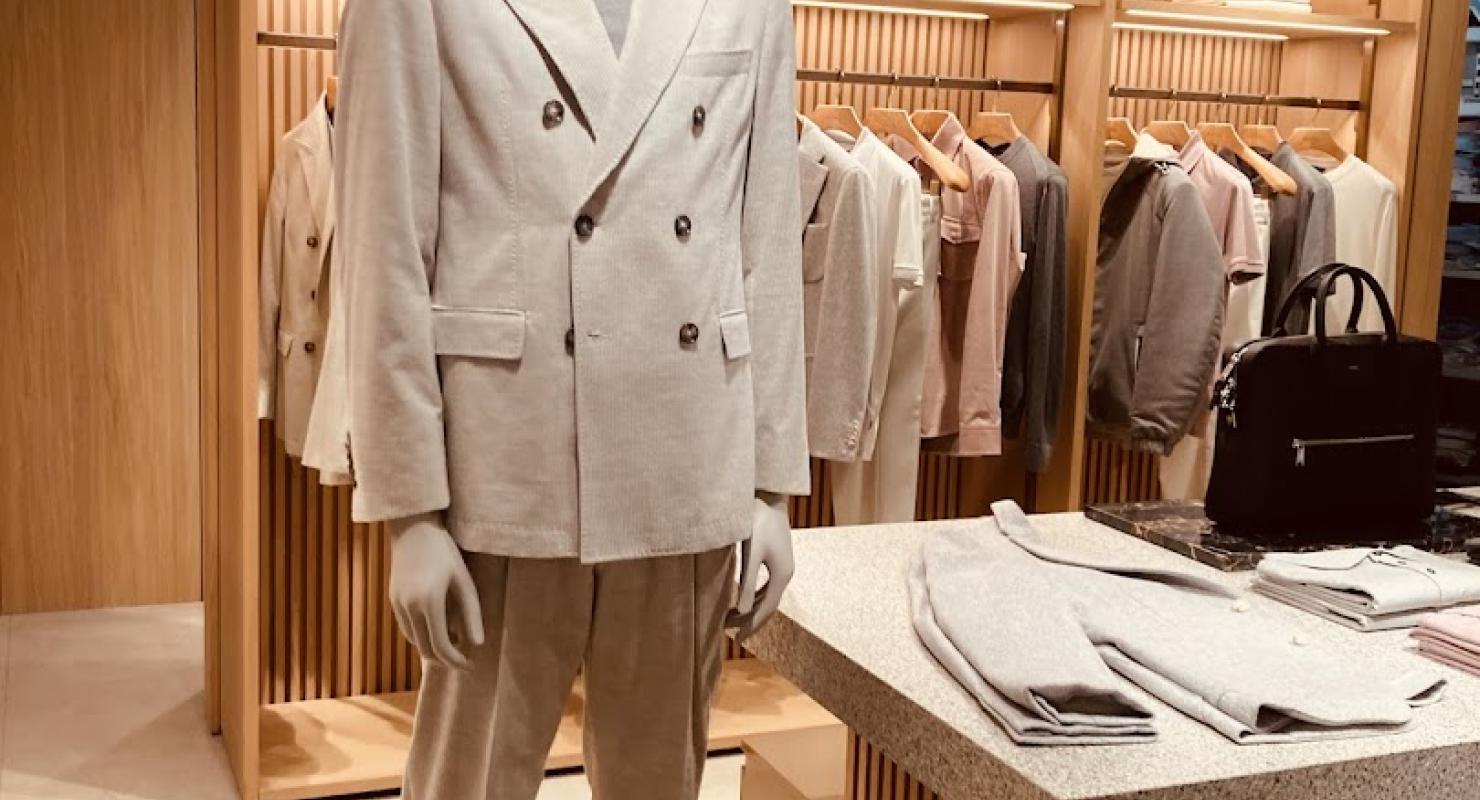 BOSS Shop - Upcycled Fashion in Zurich