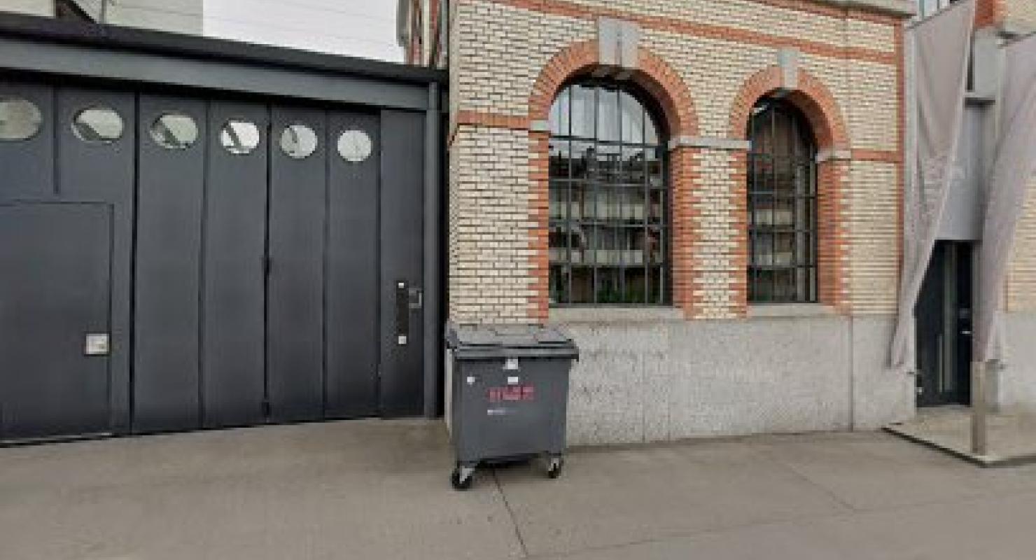 Girlsmusthave - Upcycled Fashion in Zurich