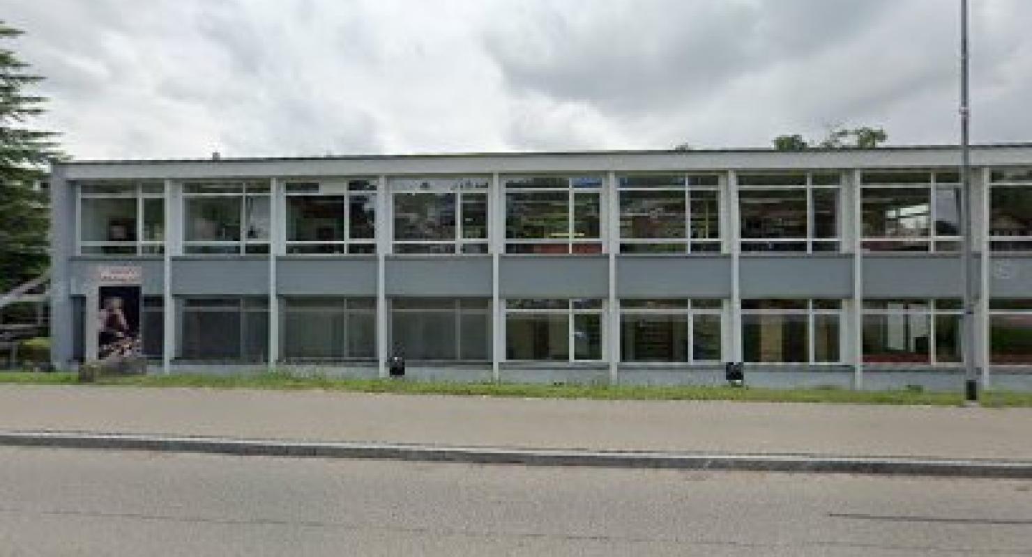 Fritz Huwyler & Co. - Second-hand Clothing in Zurich