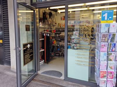 Mister Tikalon Schuh&schlüsselservice - Second-hand Clothing in Zurich