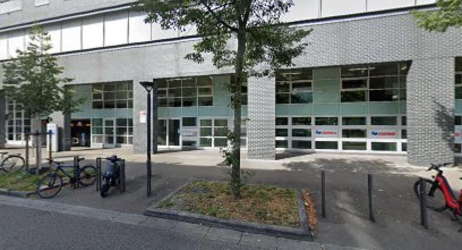 Bektasevic Irfam - Second-hand Clothing in Zurich