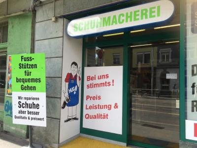 Hug Schuh- und Schlüsselservice - Second-hand Clothing in Zurich