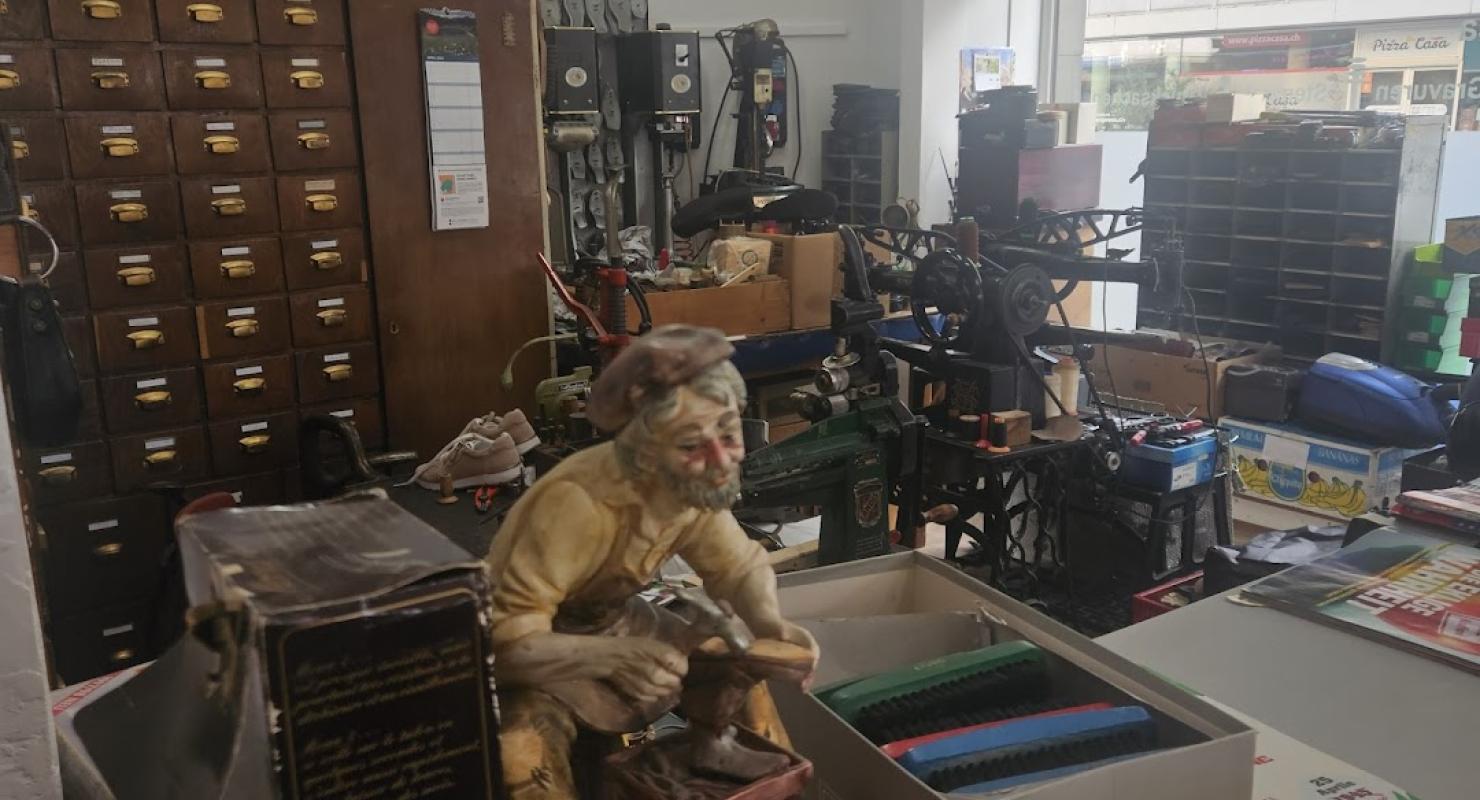 Schuhmacherei Michele Scrocca - Second-Hand-Kleidung in Zürich