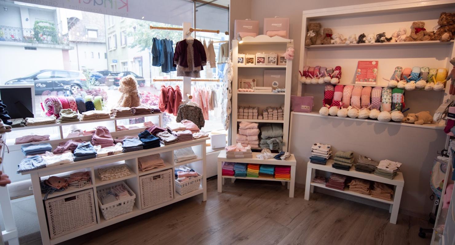Kinderkram Ulrike Sammarchi - Second-hand Clothing in Aargau