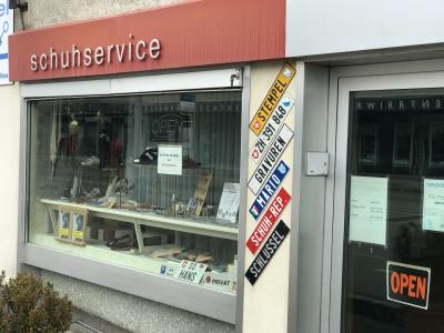 schuhservice - Second-hand Clothing in Zurich