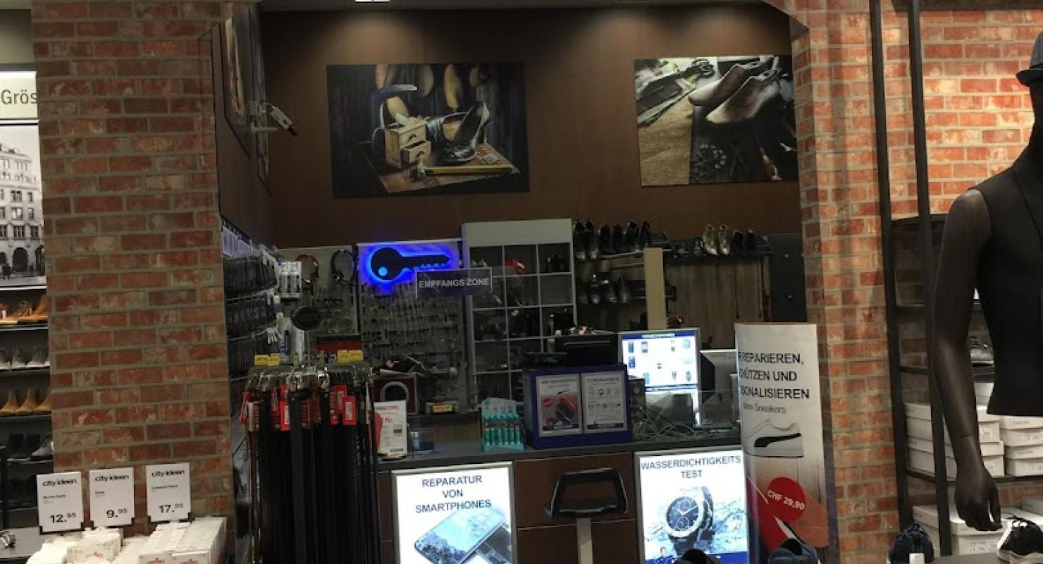 MISTER MINIT Zürich St. Annahof - Second-hand Clothing in Zurich