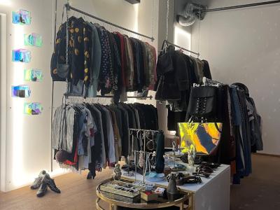 Desi‘s World Secondhand - Vêtements de seconde main à Zurich