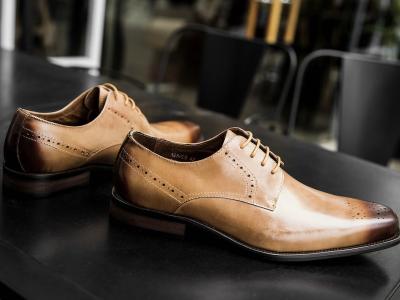 Schuhservice Oliveri - Abbigliamento di seconda mano a Zurigo