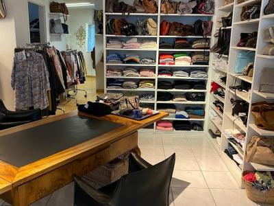 Second Hand-Mode und Näh-Atelier - Vêtements de seconde main à Zurich