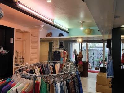 Blenda Vintage / Blenda 2 - Second-Hand-Kleidung in Zürich