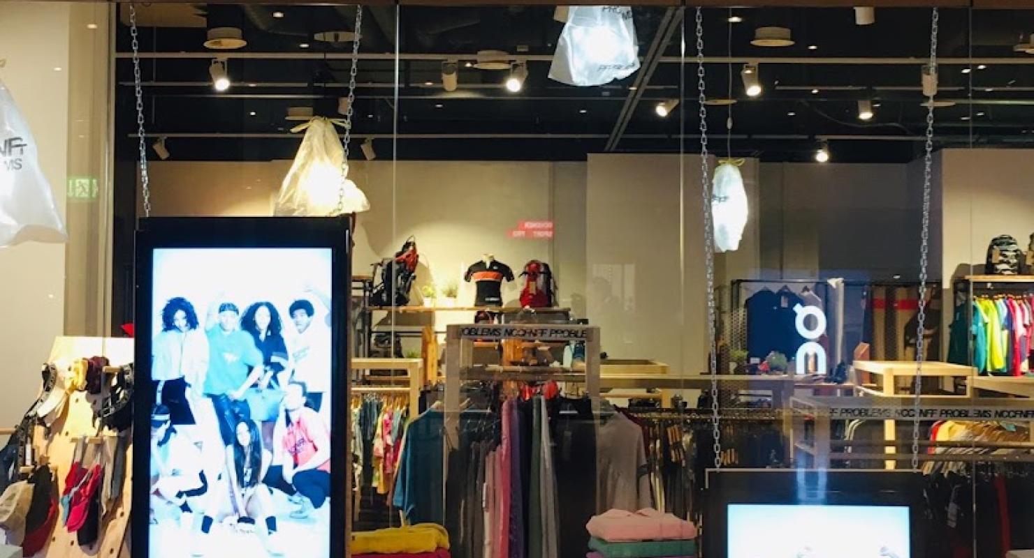 Rework Upcycling Store - Second-Hand-Kleidung in Zürich