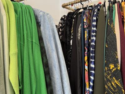 re-coutu-re: Boutique, Bistro & Bar - Abbigliamento di seconda mano a Zurigo