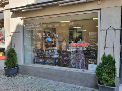 Nähatelier SchneiderIna - Upcycling-Mode in Zürich