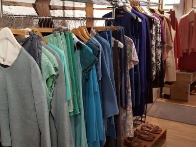 APU KUNTUR ALPAKA Boutique - Second-hand Clothing in Zurich