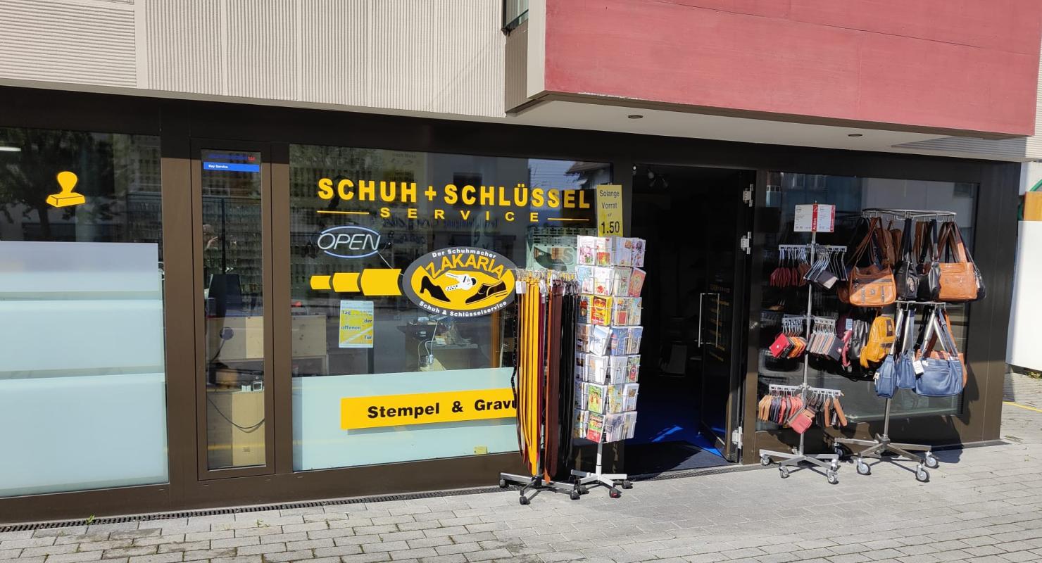 Schuh und Schlüsselservice Zakaria - Abbigliamento di seconda mano in Zurigo