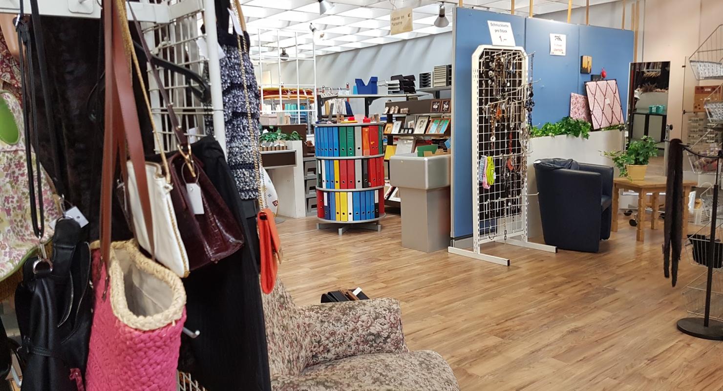 Blaukreuz-Brocki Winterthur - Second-hand Clothing in Zurich