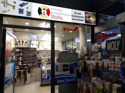 Schuh- und Schlüsselservice - Second-Hand-Kleidung in Zürich