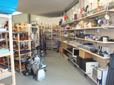 HIOB Grossbrockenstube Secondhand - Second-hand Clothing in Zurich