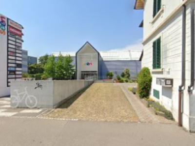 Schuhreparaturen u. Schlüssel - Vêtements de seconde main à Zurich