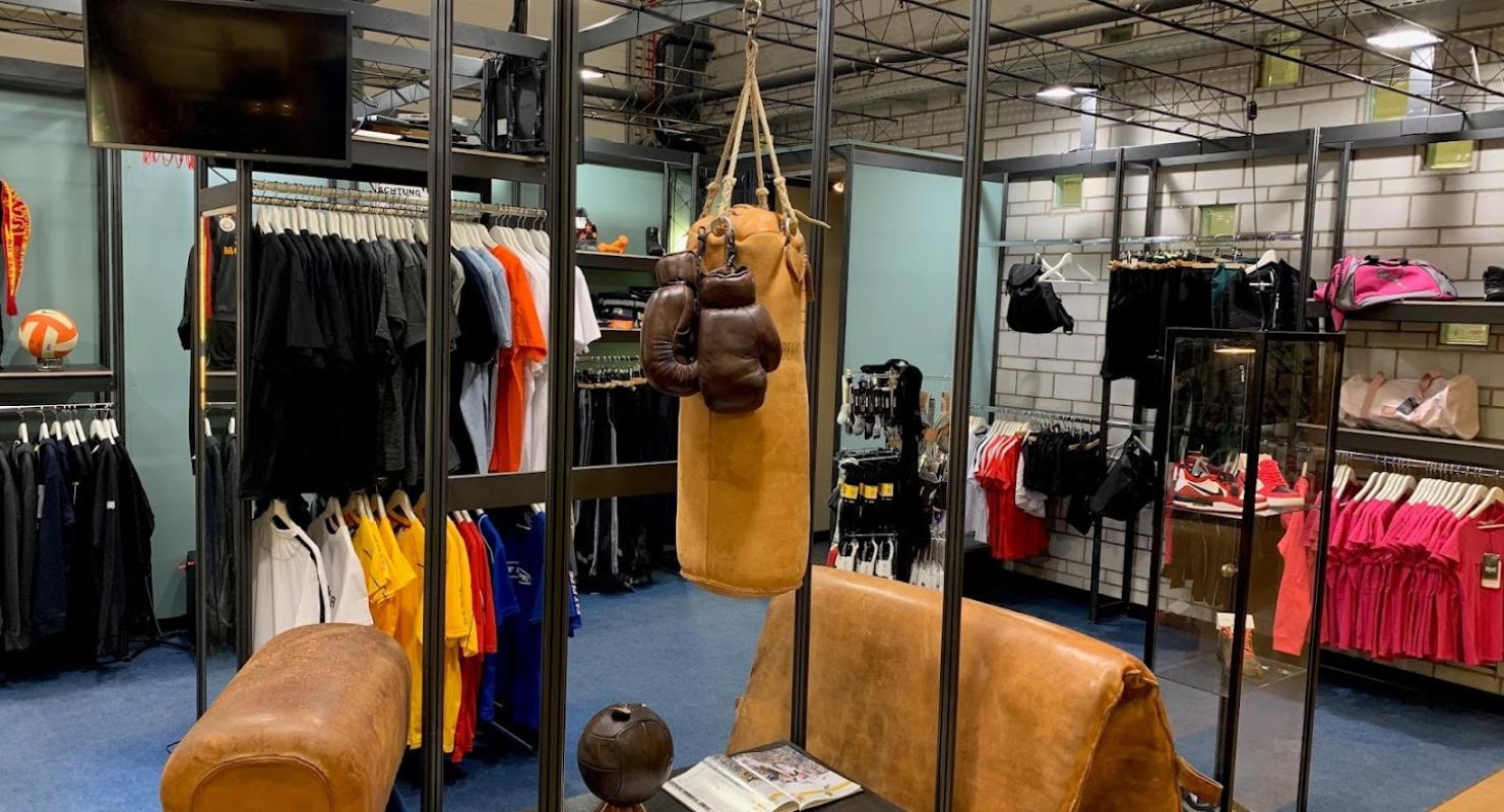 AOZ Brockito - Second-hand Clothing in Zurich