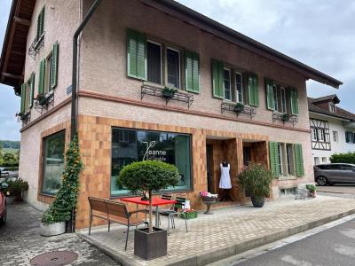 Jeanne d'Ürable - Second-Hand-Kleidung in Zürich