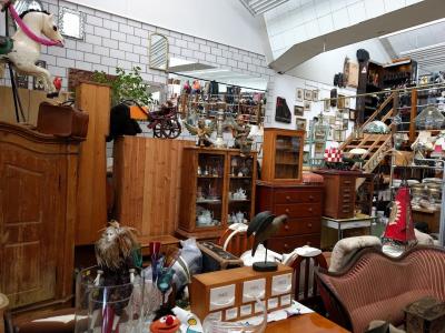 BrockiZa Gattikon - Thalwil - Vêtements de seconde main à Zurich