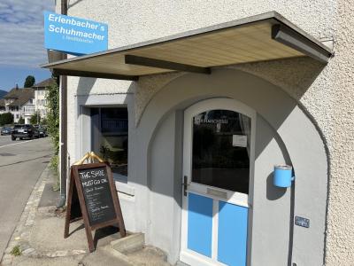 Schuhmacher J. Rindlisbacher - Second-hand Clothing in Zurich